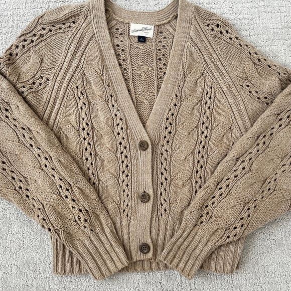Universal Thread Sweaters - Universal Thread Cableknit Cardigan